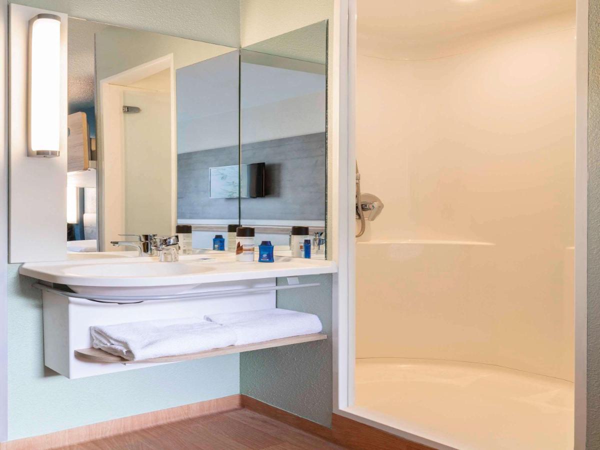 Ibis Budget Meudon Paris Ouest Esterno foto