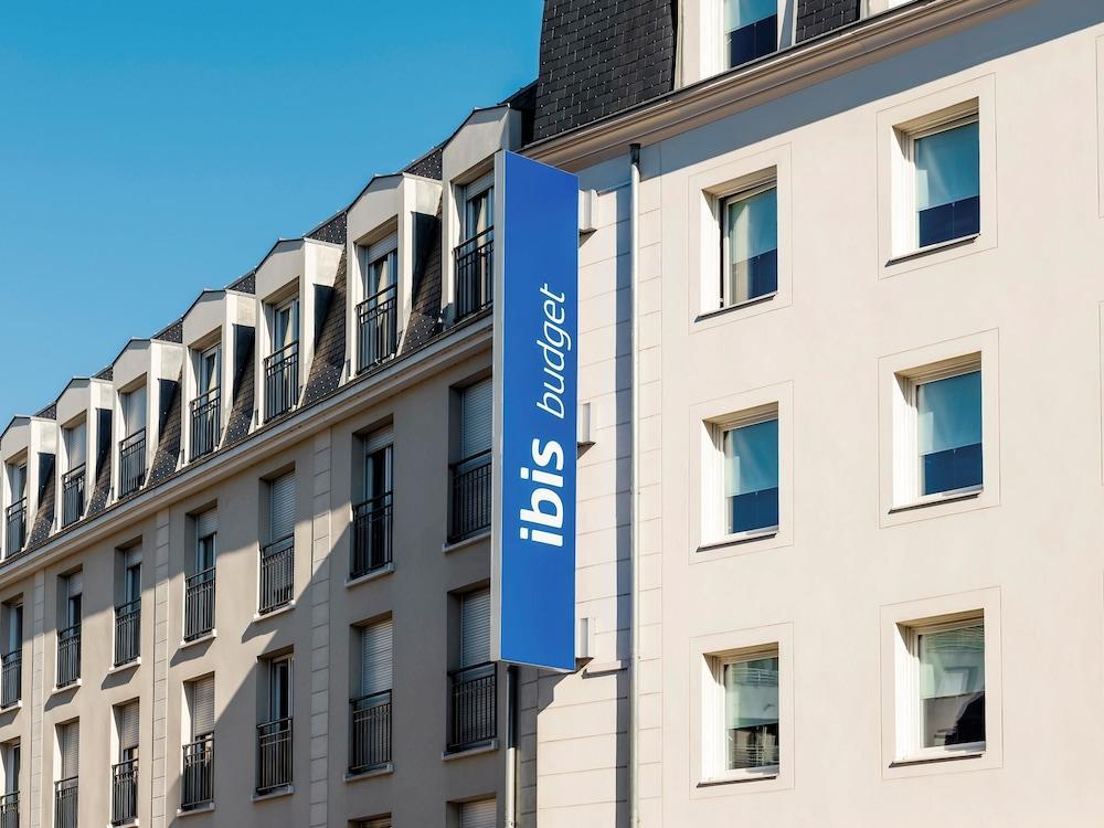Ibis Budget Meudon Paris Ouest Esterno foto